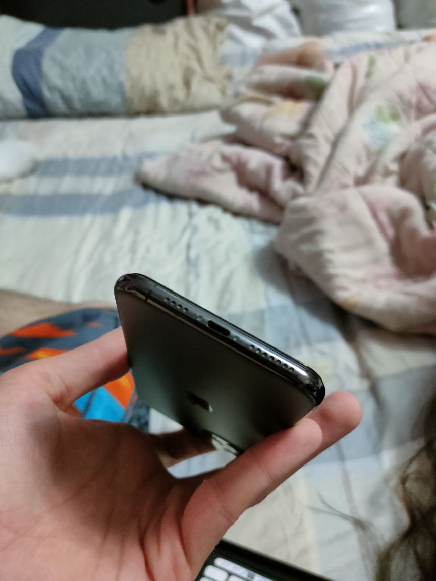 iPhone 11 pro max 256 (Личный)