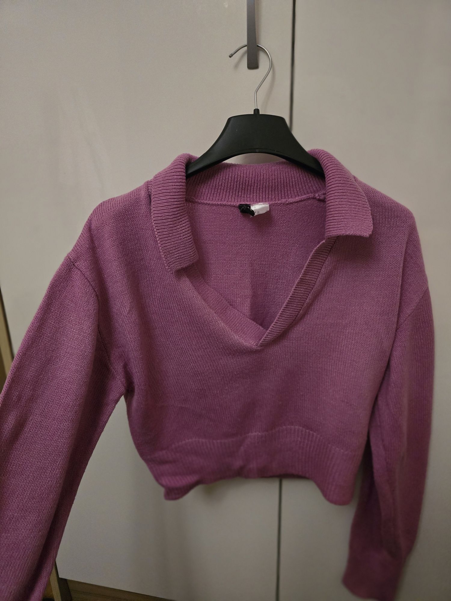 Блузи H&M и пуловери