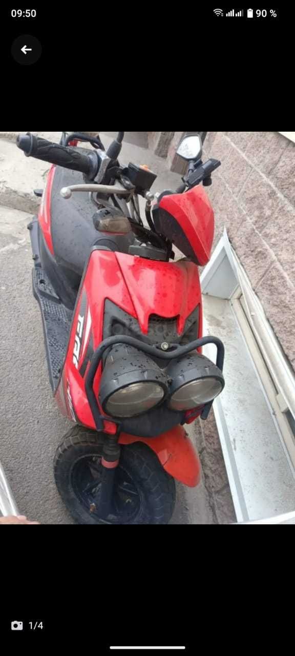 Продам мопед 180 куб