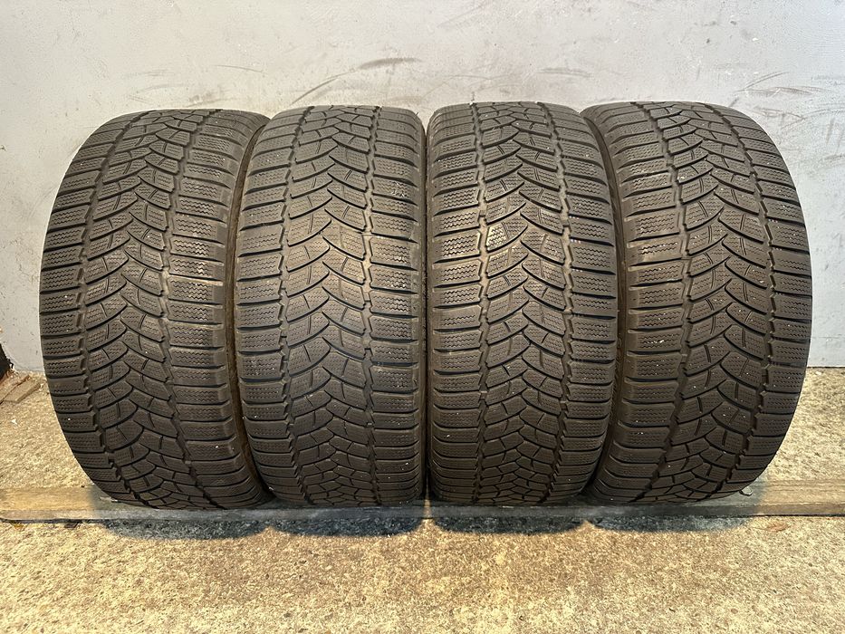 Гуми 225/45/17 FIRESTONE Winterhawk Snow