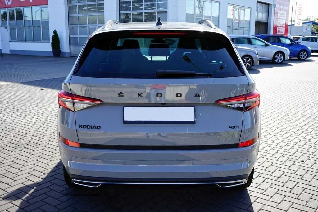 Emblema mare SKODA embleme Kamiq Karoq Kodiaq Octavia Fabia Superb 4x4