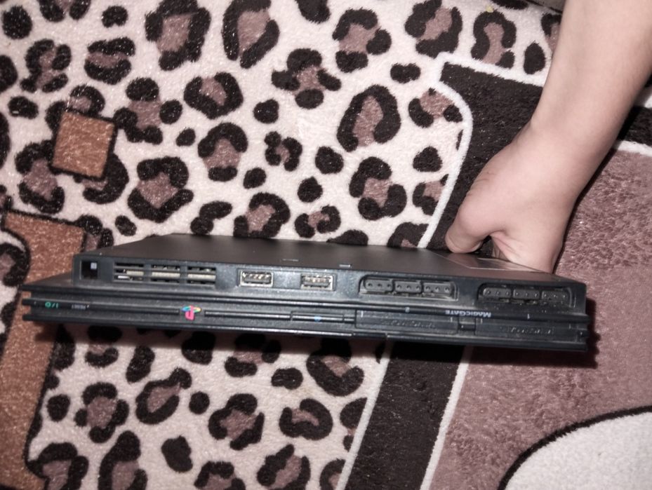 PlayStation 2 negru