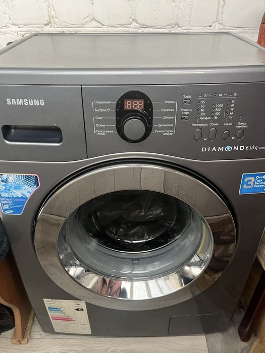 Продам стиральную машину Samsung Diamond 6 кг в отличном состоянии
