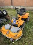 Tractor de tuns iarba Stiga