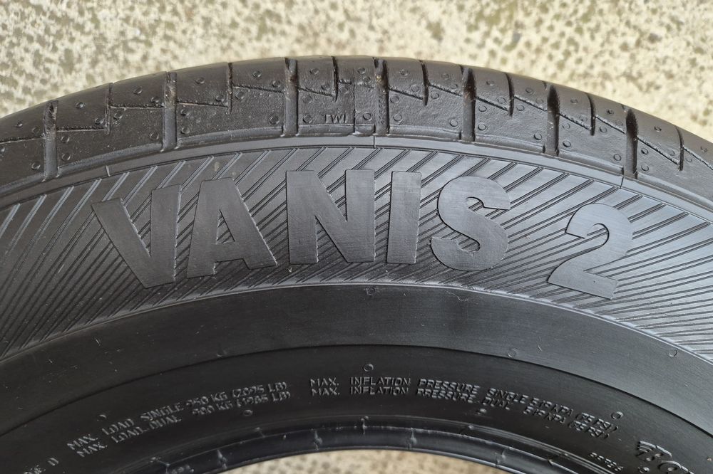 Set 4buc 195 R14C 106/104Q Barum Vanis 2 vară