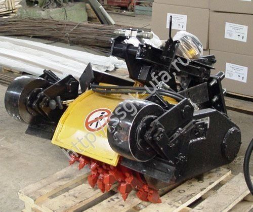 Фреза навесная ДЭМ 121 на МТЗ сборе