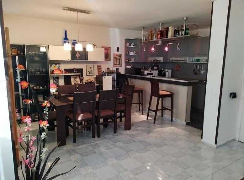 Продава се Тристаен апартамент в София, Център - 107 кв.м за 1870 €/кв.м - Снимка #1