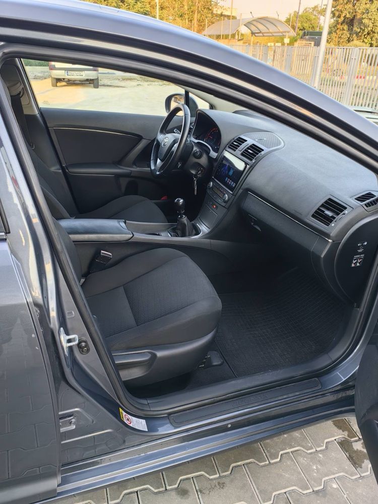 Toyota Avensis 1.8 газ/ бензин