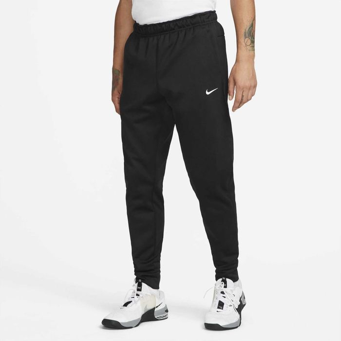 Оригинален панталон Nike Therma-FIT Fitness Trousers