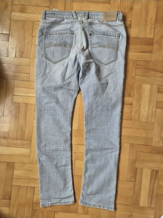 Pantaloni / Blugi Bărbați Atelier Gardeur "Batu Modern Fit" - W34/L30