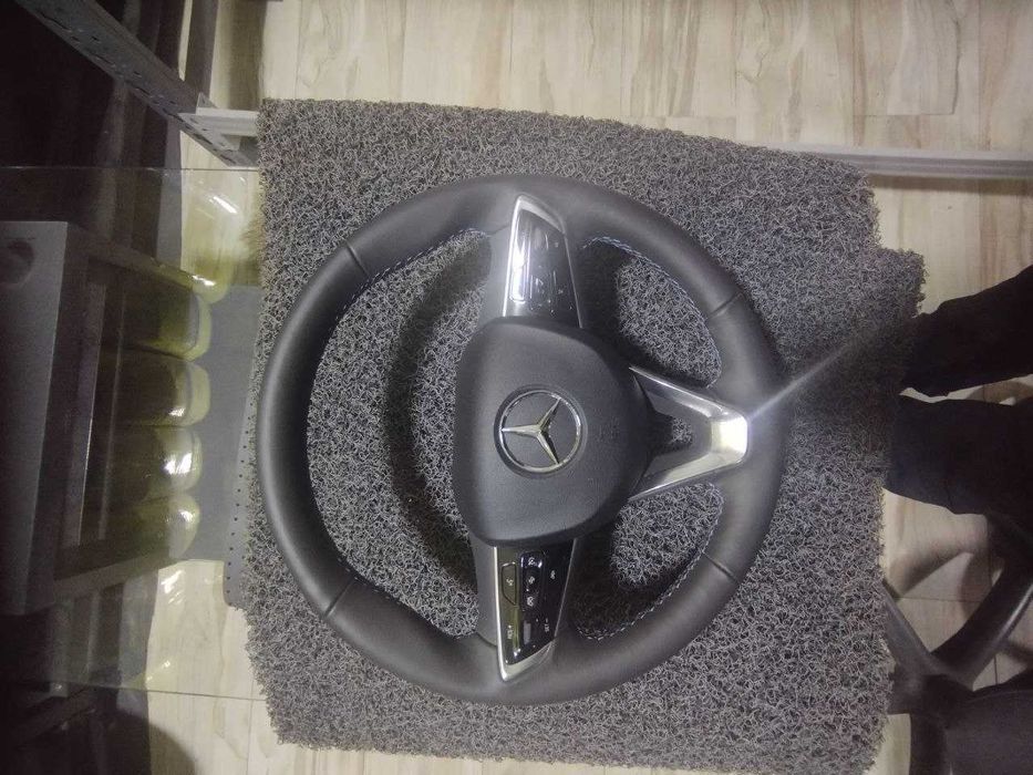Автомобильный руль Mersedes