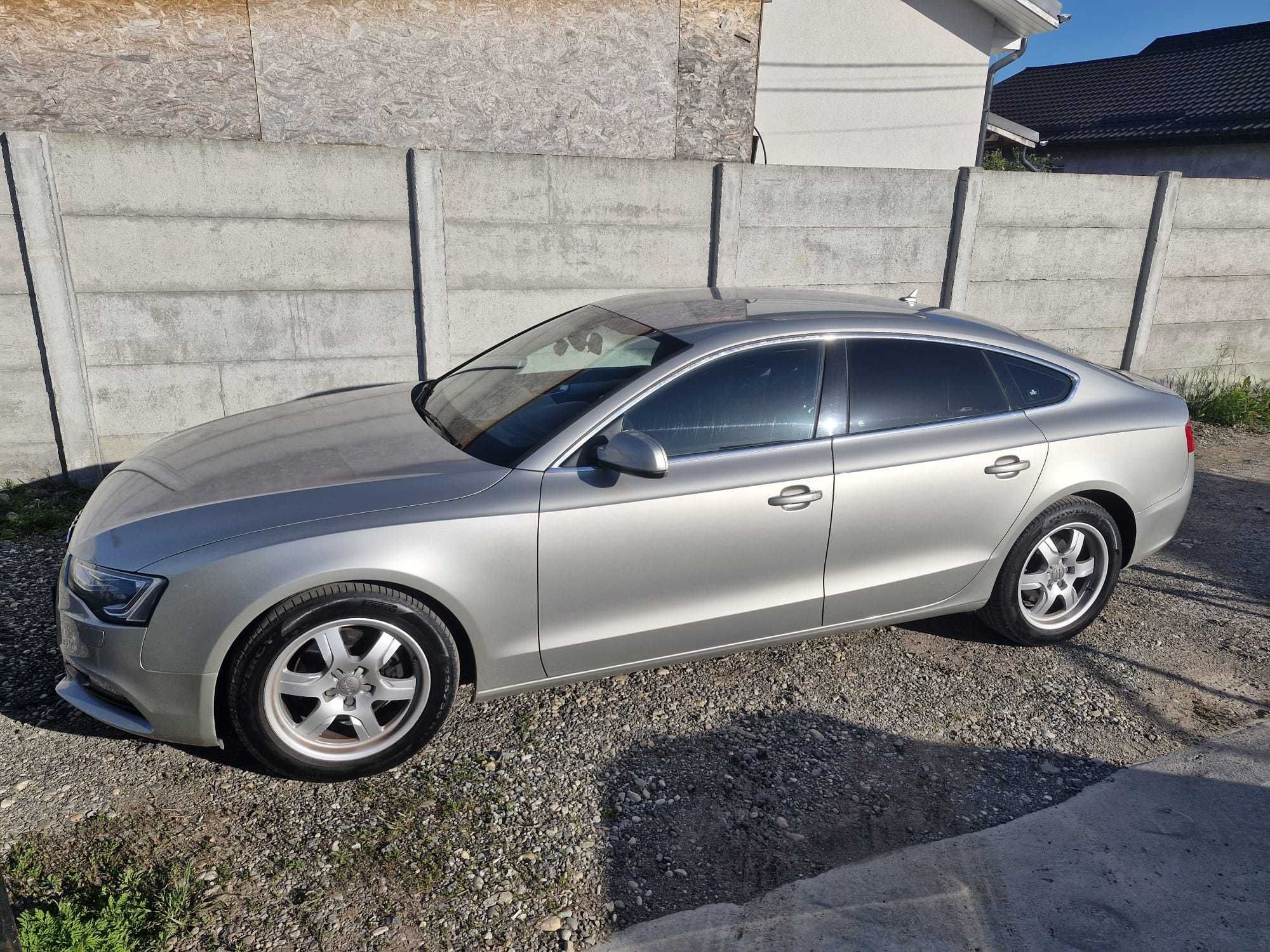 Audi A5 2012 (1.8) - Benzina