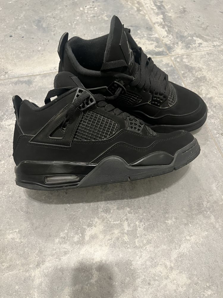 Nike Air Jordan 4 Black Cat