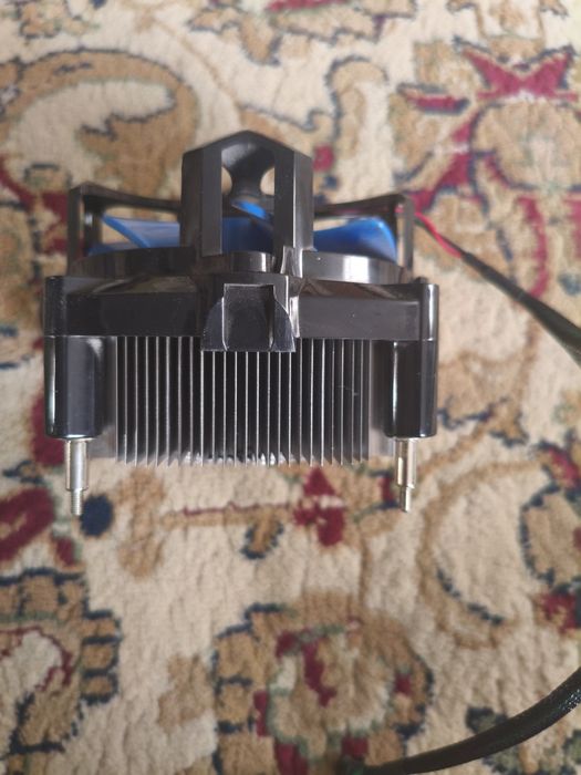 Кулер Deepcool..