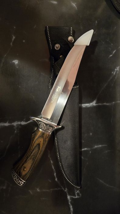 Cuțit de vânătoare