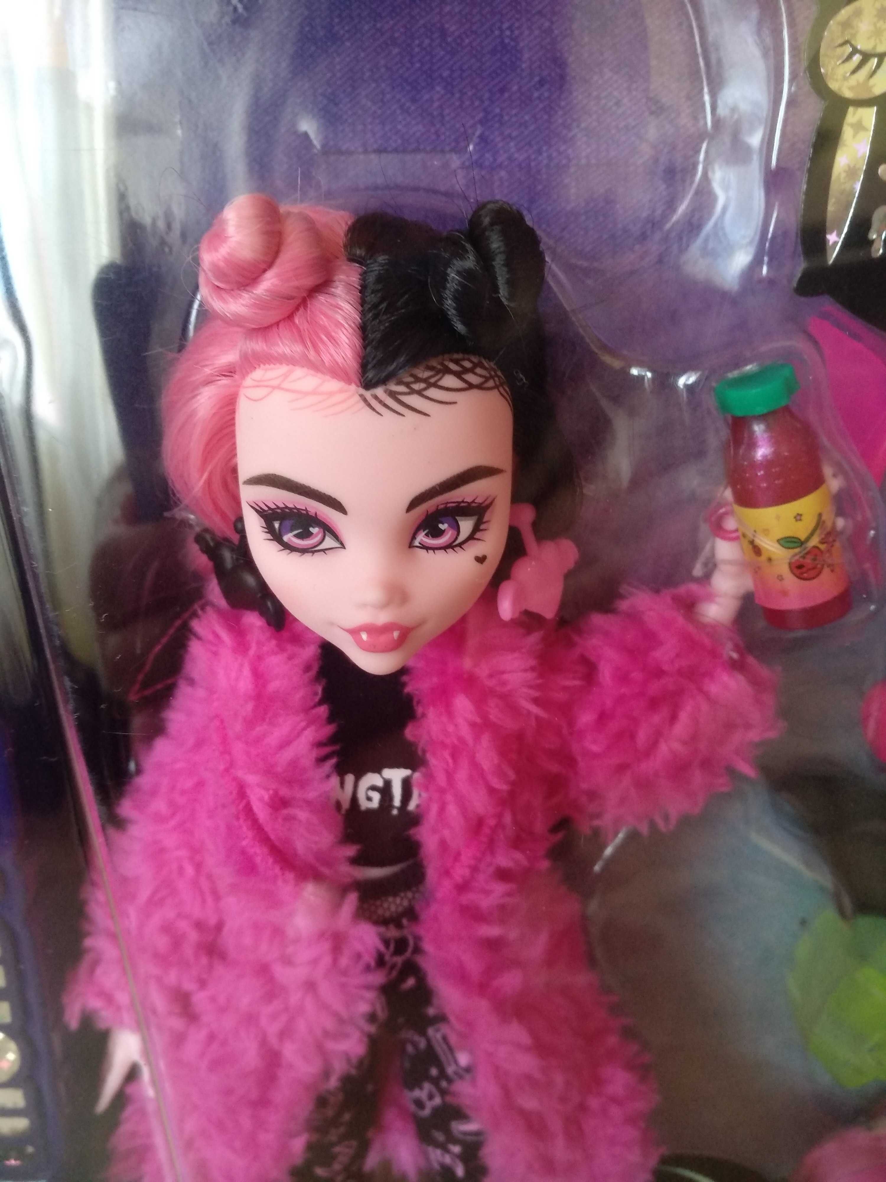 Кукла Mattel Monster High Draculaura Creepover Party.