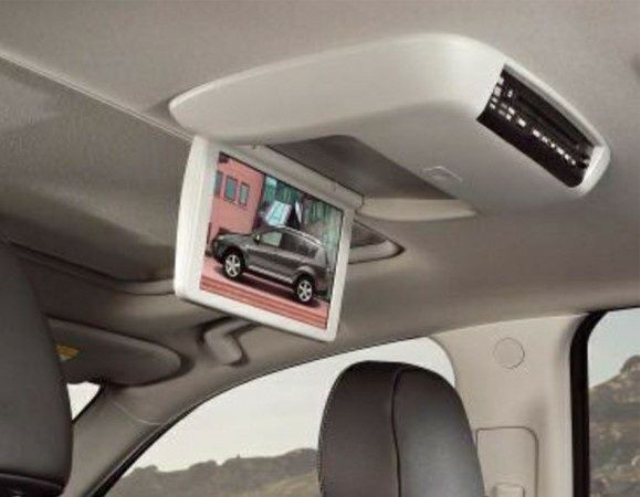 Штатный Потолочный монитор и пульт Mitsubishi