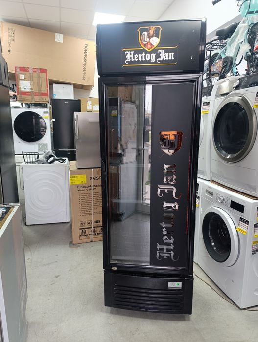 Хладилна витрина  Exquisit ELDC300 3XLB