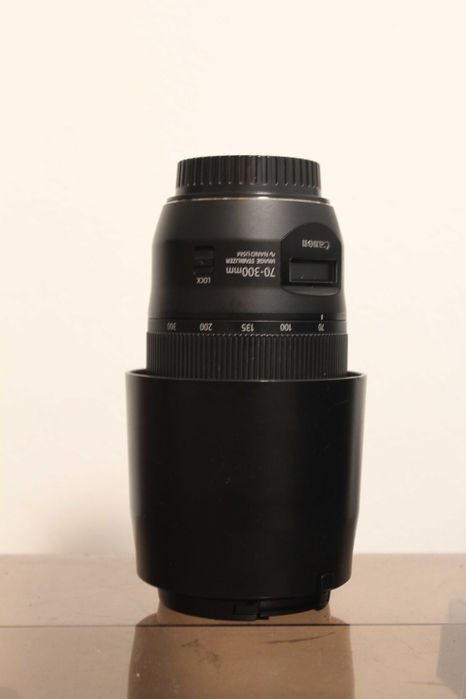 Obiectiv Canon 70-300mm f/4-5.6 IS II USM montura EF