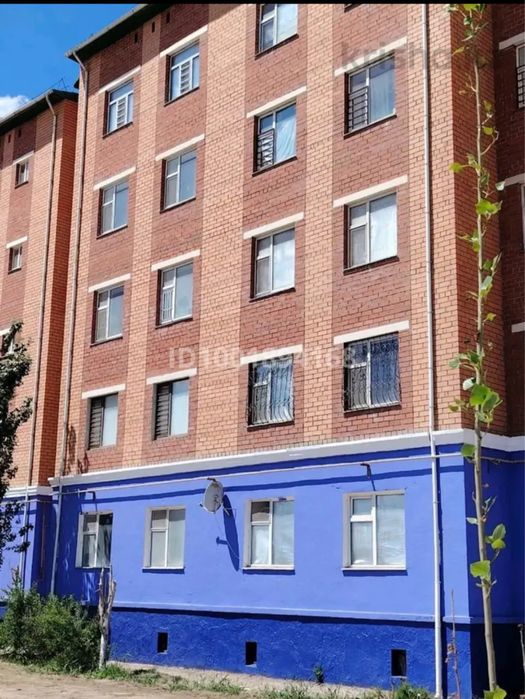 С.Бейбарыс жаңа уйден 1ші этаж 3комн.кв 19,500мың