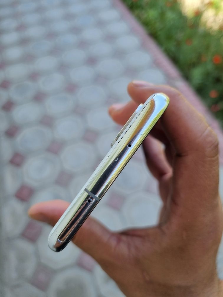 Galaxy s20 plus 12/256