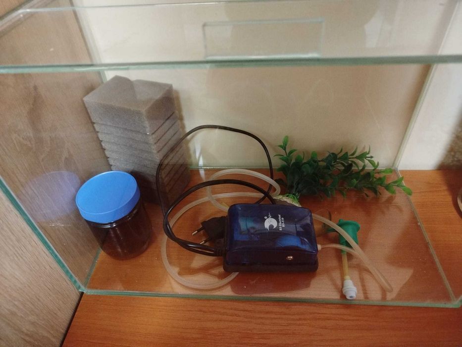 Аквариум с аксесоари