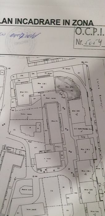 Inchiriez spațiu comercial 120 mp Topoloveni jud.Argeș