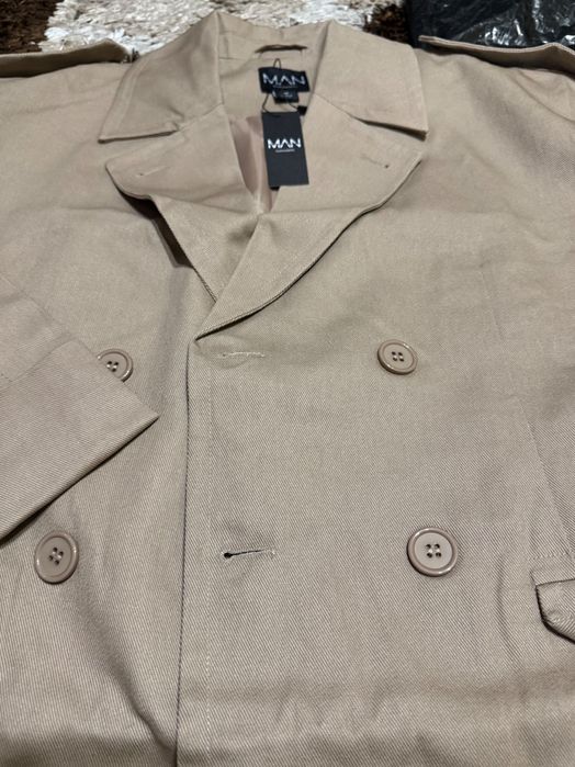 Trench Boohooman scurt