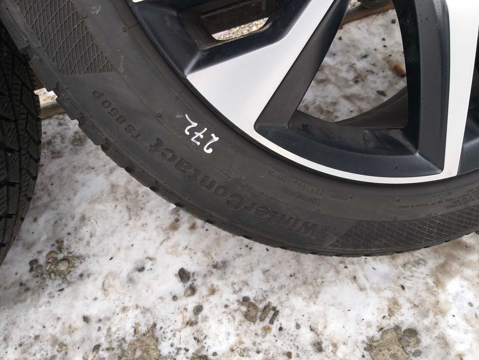Doua Anvelope Iarna Continental WinterContact 235 45 R18  ci272