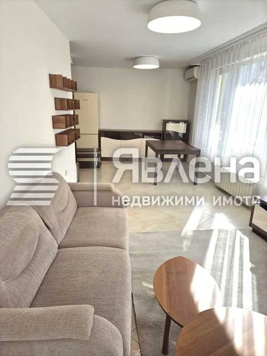 Дава се под наем Тристаен апартамент в София, Център - 92 кв.м за 433.5 € - Снимка #7