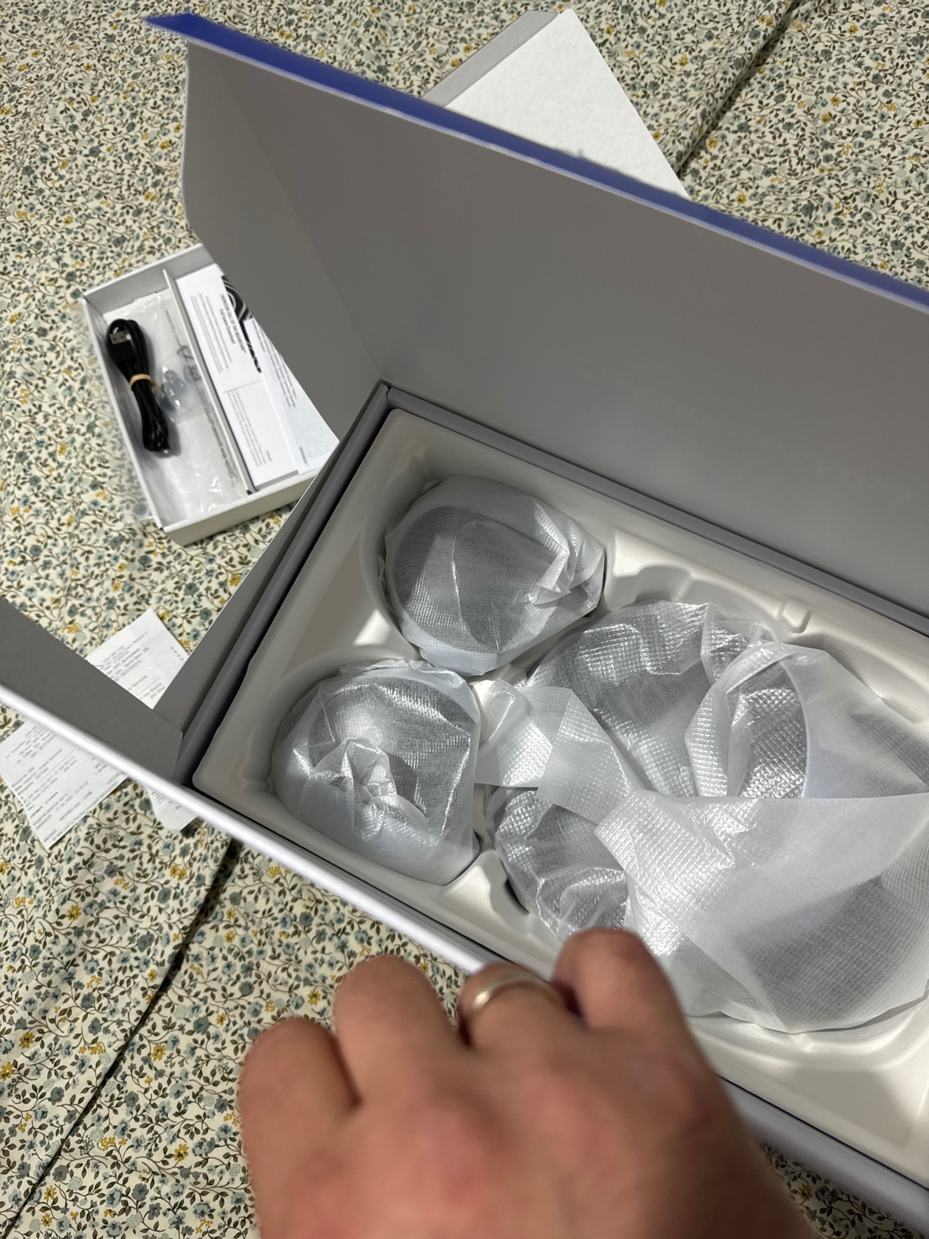 Продавам Playstation VR 2 в Гаранция