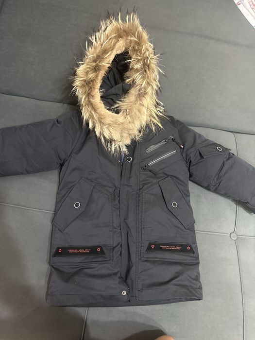 Продам детский пуховик