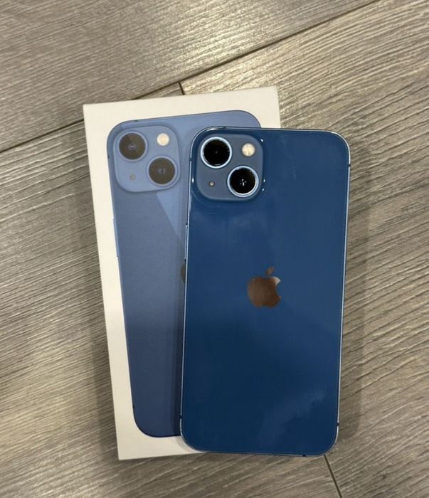iPhone 13 128Gb с гарантией