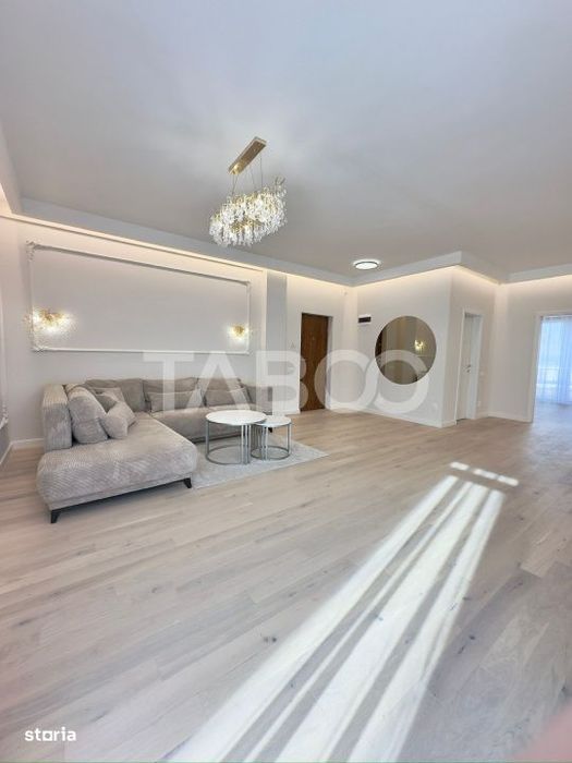 Apartament decomandat cu 3 camere ultrafinisat de vanzare in Floresti