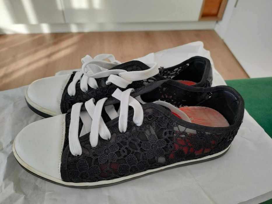 Pantofi sport Desigual dama, mărimea 40