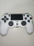 Продаю оригинальный джойстик DualShock 4 (для PS4/PS5)