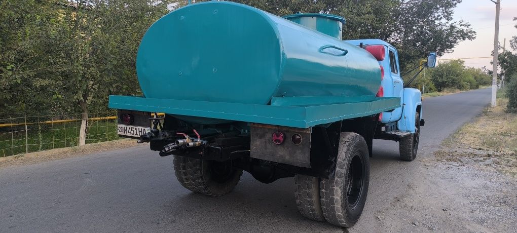 ГАЗ 5204 водовоз