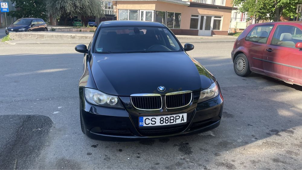 Bmw E90 Diesel 163cp scimb si cu motocicleta