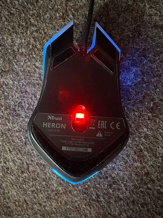 Mouse cu fir Trust Heron GXT170