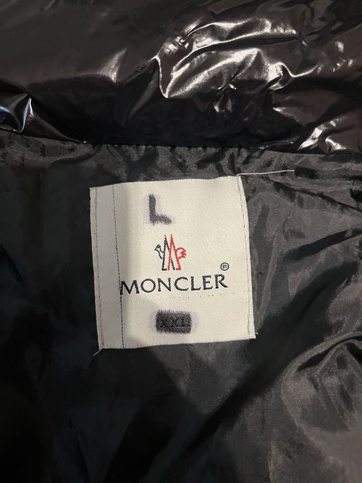 Vand geaca Moncler