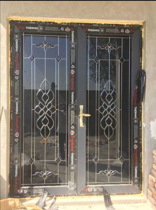 AKFA  THERMO BKT-70  Engelberg  plastic hamda alyumin eshig romlar.