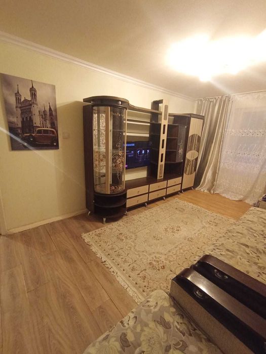 Трехкомнатная квартира на стройконторе -бюджет . Чисто и уютно