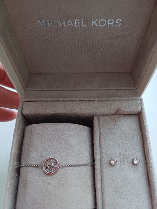 MICHAEL KORS гривна и обици