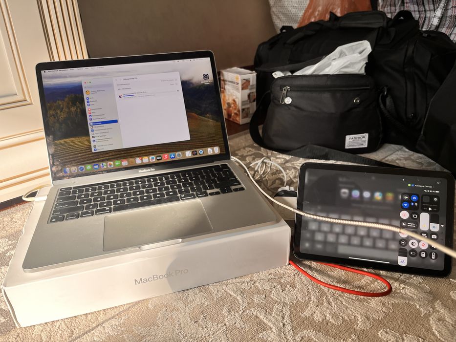 Apple Macbook M1 PRO