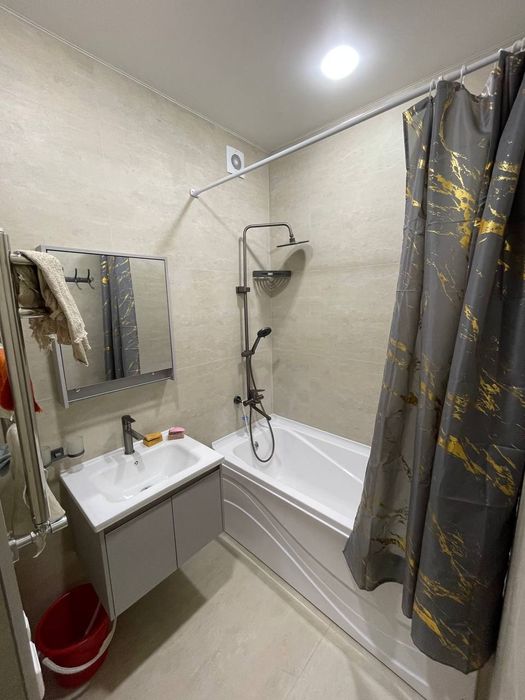 Аренда чиланзар 8.  Трёх комнатная