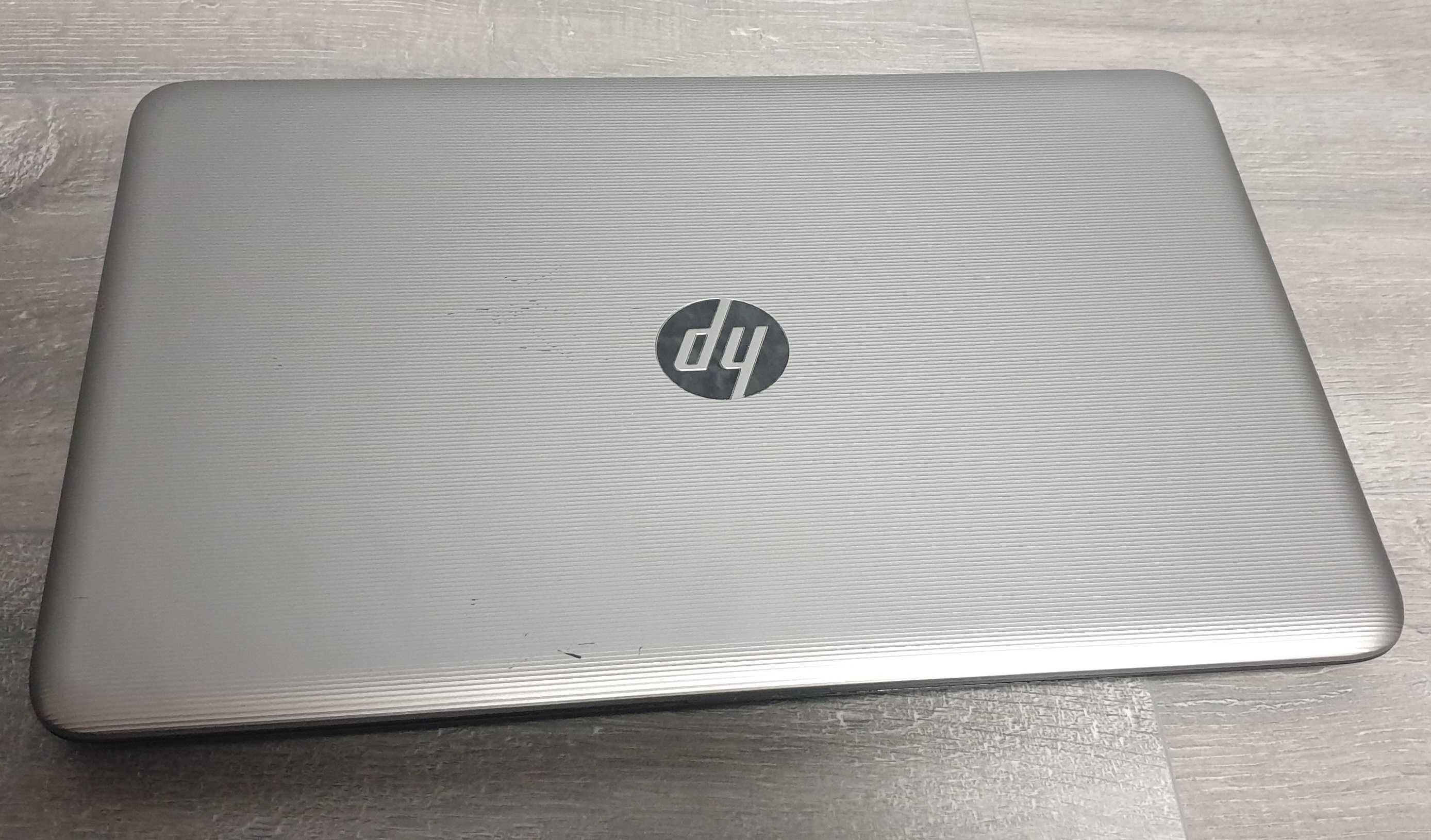 laptop 15.6" Hp 15 i5 7200u 8gb amd r5 m430 hdd 1tb