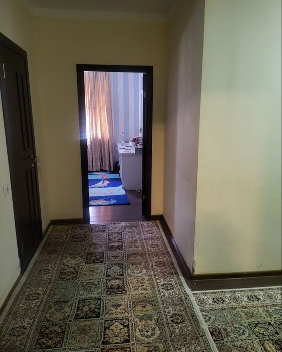 Продается 3-комнатная квартира