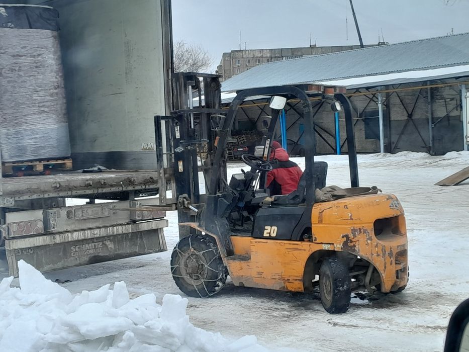 Услуги вилочного погрузчика [ кара]в уральске