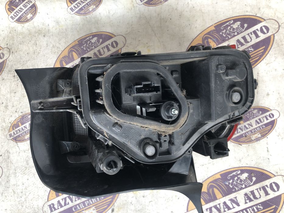 stop dreapta aripa citroen cactus - benzina 2014