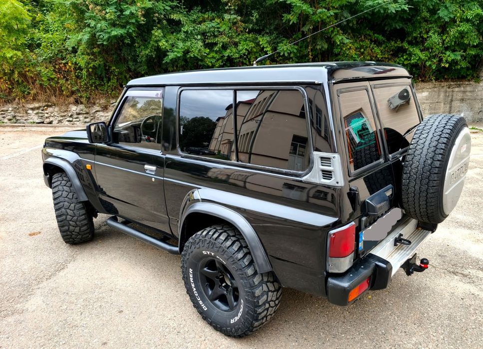 Nissan Patrol y60